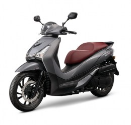 HD-300LS30W2-EU_GY-010UL-with-red-seat_left-45